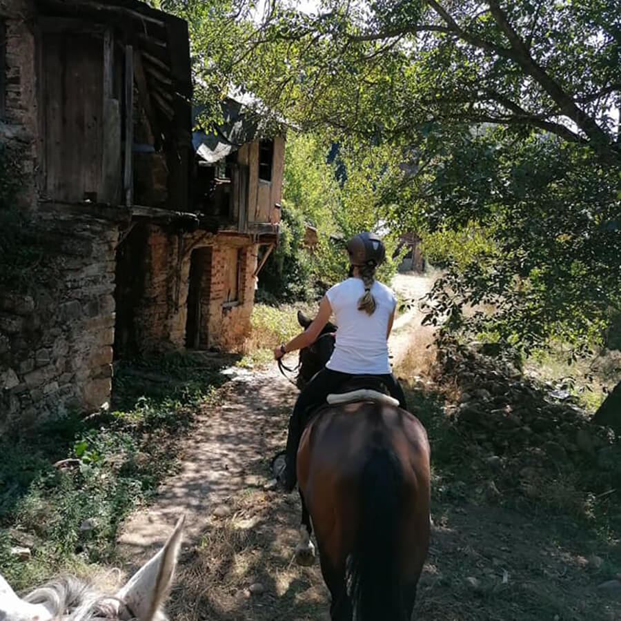 Ruta Medio día a Caballo por Las Médulas